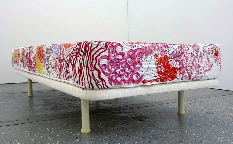 Wenn es regnet 1999-2004; 190 x 105 x 65 cm